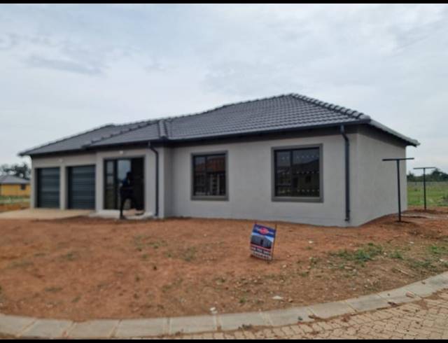 3 BEDROOM HOUSE FOR SALE IN KLERKSOORD